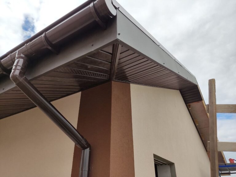 підшивка покрівлі