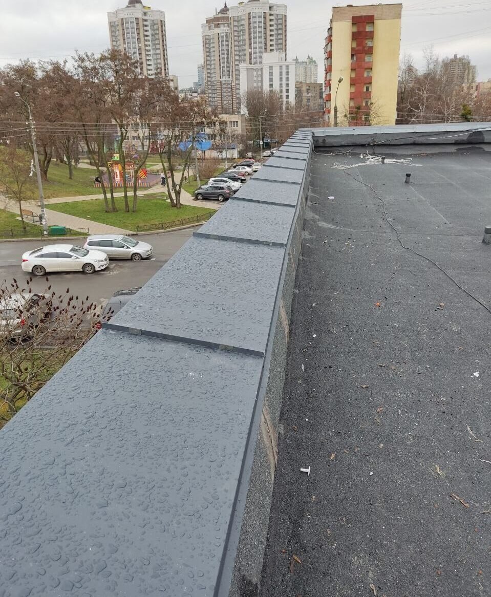 Парапет из кровельной жести